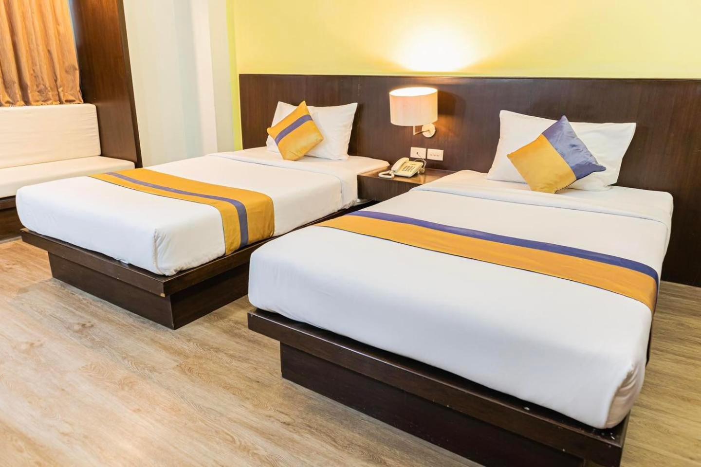 โรงแรม ซิตี้พาร์ค โคราช City Park Hotel Nakhonratchasima Buitenkant foto